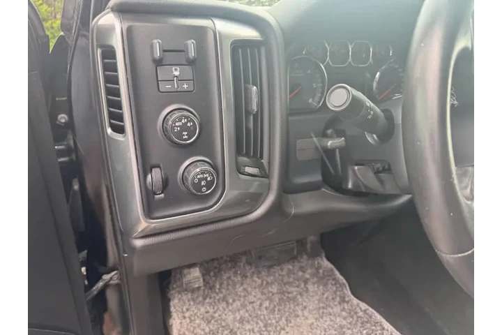 $13797 : 2015 Silverado 1500 LT Z71 image 7