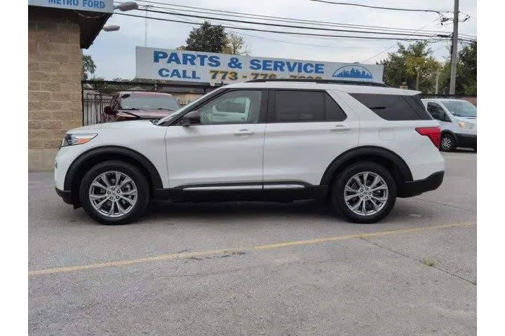 $28221 : Ford Explorer 2022 AWD XLT 4 image 7