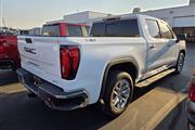 $43278 : Pre-Owned 2020 Sierra 1500 SLT thumbnail