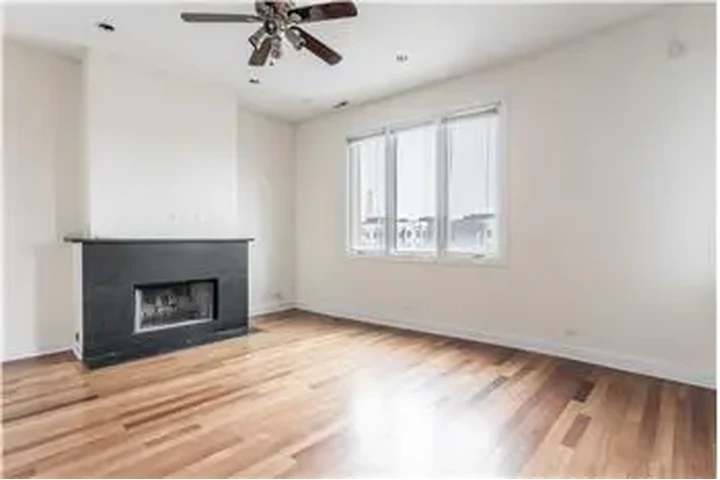 $4395 : Rental property with 3 bedro image 4