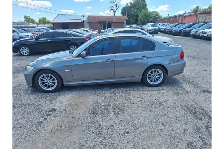 $6000 : 2010 BMW 3-Series 328I image 6