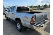 $24000 : Toyota Tacoma 2010 4x4 V6 4d thumbnail