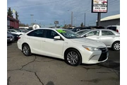 $9995 : 2015 Camry Hybrid XLE thumbnail