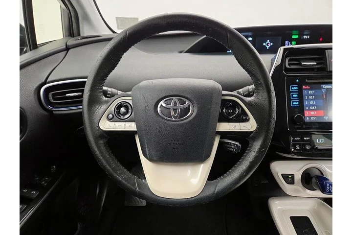 $16998 : Toyota Prius 2016 Four 4dr H image 10