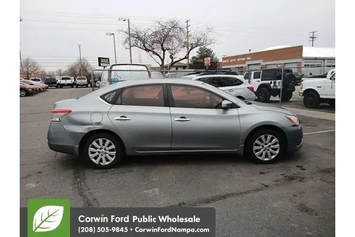 $6480 : Nissan Sentra 2013 S 4dr Sed image 5