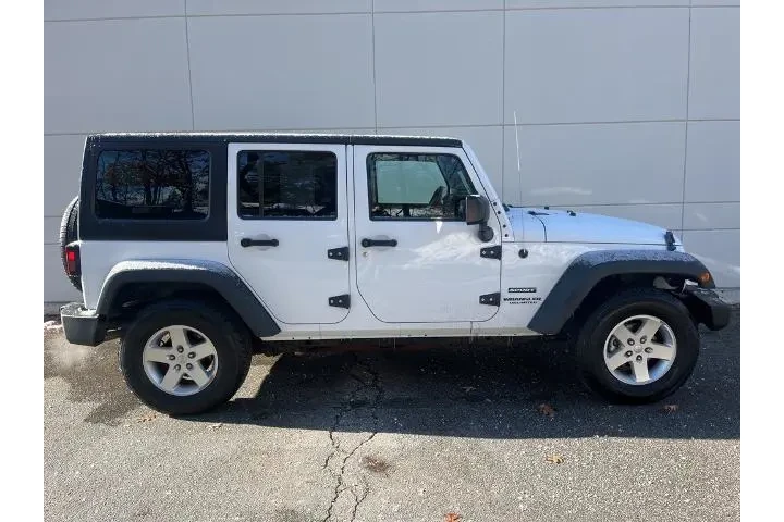 $14595 : Jeep Wrangler Unlimited 2017 image 5