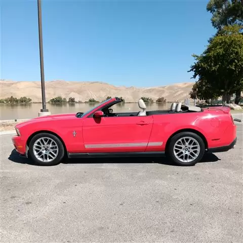 $9999 : Convertible Rojo Excelente image 5