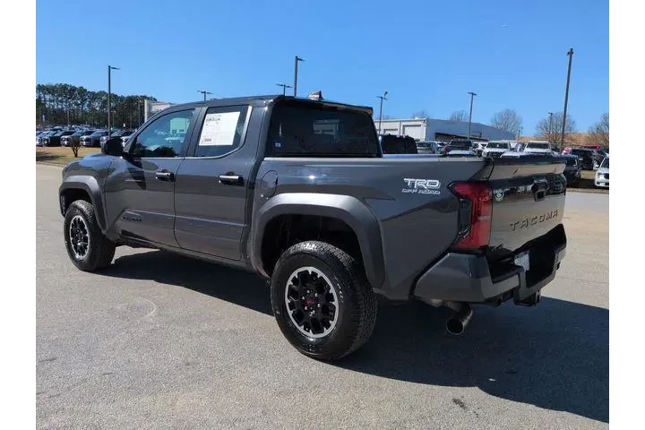 $40000 : Toyota Tacoma 2025 4x4 TRD S image 6