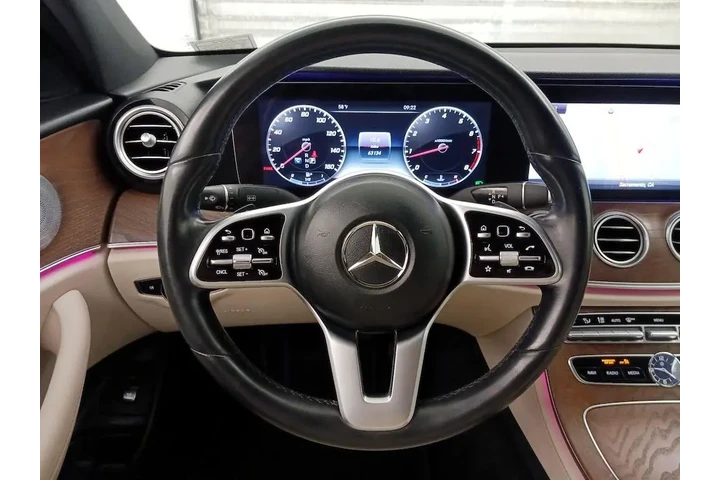 $21998 : Mercedes-Benz E-Class 2019 E image 10