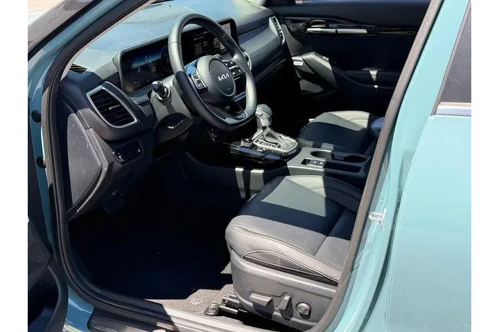 $25380 : Kia Seltos 2024 AWD SX 4dr S image 10