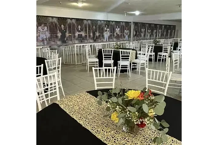 SALÓN DE FIESTAS image 7
