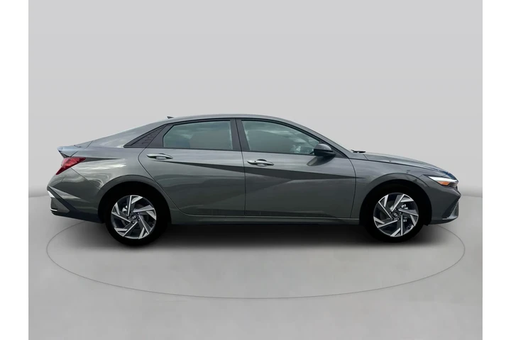 $17920 : Hyundai ELANTRA 2025 SEL Spo image 9