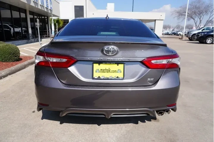 $17888 : Toyota Camry 2019 SE 4dr Sed image 5