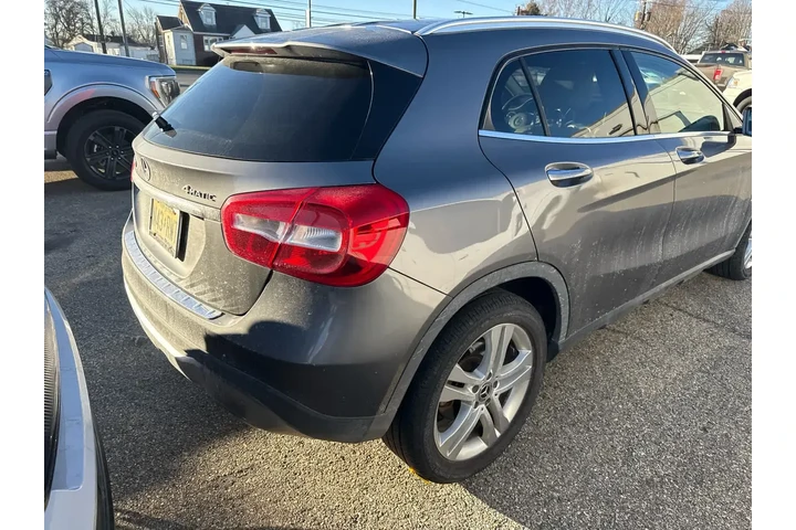 $20988 : Mercedes-Benz GLA 2019 AWD G image 8