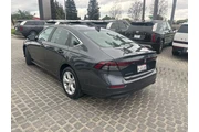 $22995 : Honda Accord 2024 LX 4dr Sed thumbnail