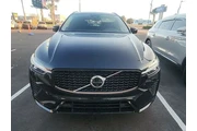 $30841 : Volvo XC60 2023 B5 Plus Dark thumbnail