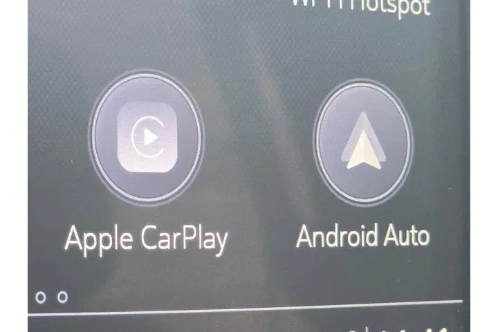 $31750 : GMC Sierra 1500 2019 4x4 Den image 5