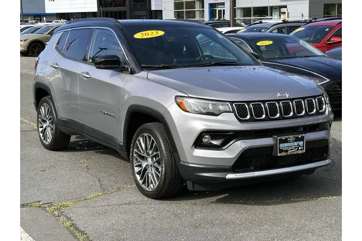 $25999 : Jeep Compass 2023 4x4 Limite image 5
