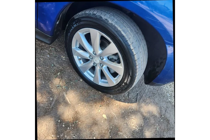 $5900 : 2015 MITSUBISHI OUTLANDER SPO image 5