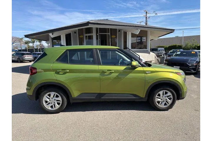 $16454 : Hyundai VENUE 2022 SE 4dr Cr image 8