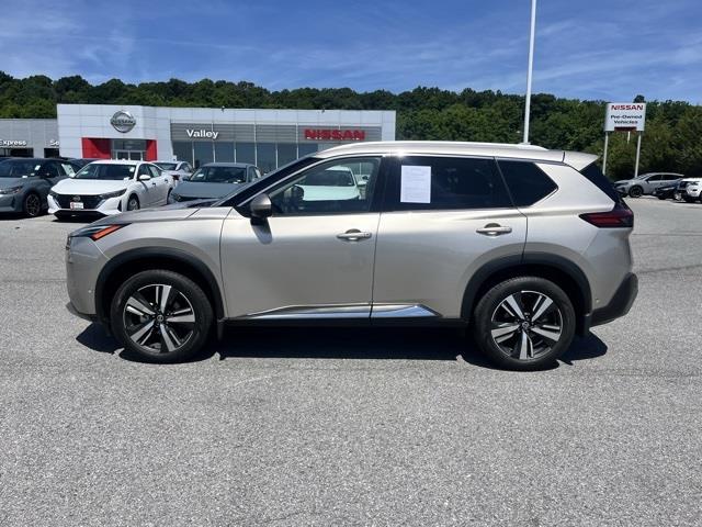 $27066 : PRE-OWNED 2021 NISSAN ROGUE P image 8