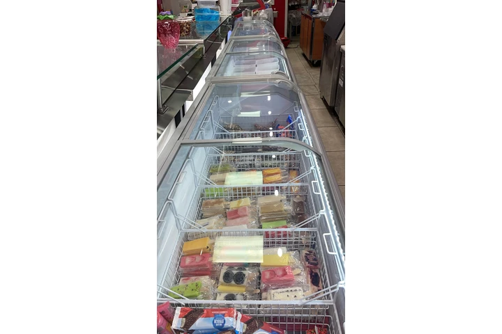 EN VENTA: PALETERIA Y NEVERIA image 6