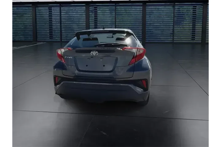 $22788 : Toyota C-HR 2021 XLE 4dr Cro image 7