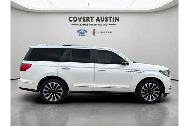 $23909 : Lincoln Navigator 2018 4x4 S image 6