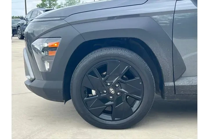 $24001 : Hyundai KONA 2026 SEL Sport image 8