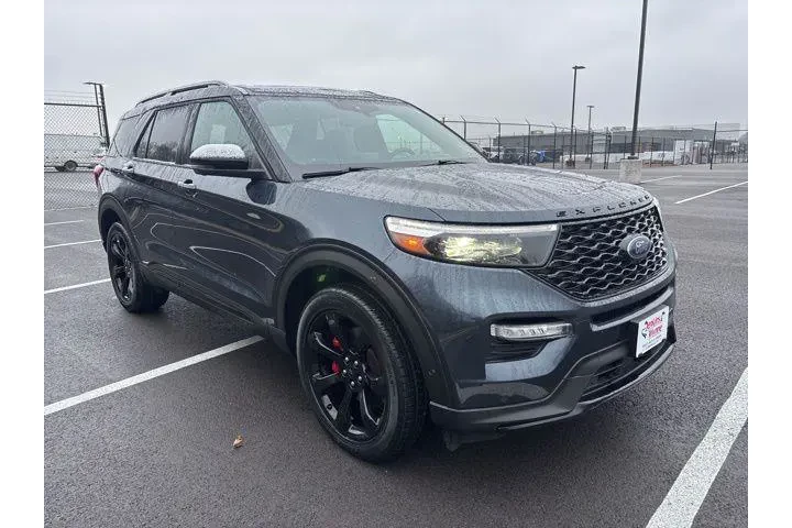 $38469 : Ford Explorer 2022 AWD ST 4d image 6