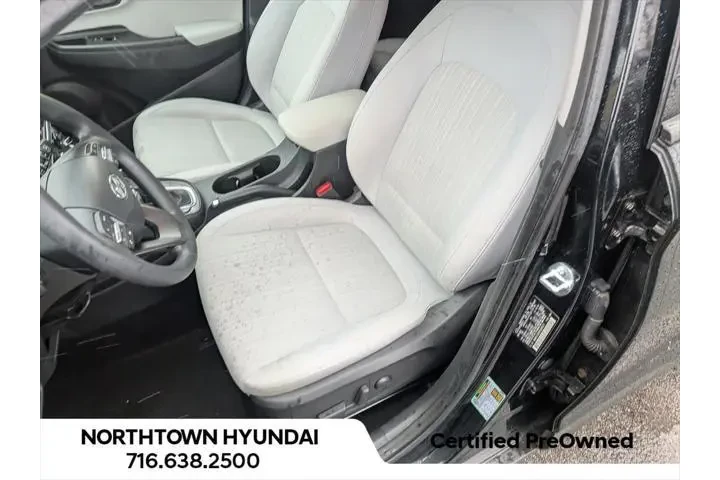 $19931 : Hyundai KONA 2023 AWD SEL 4d image 10