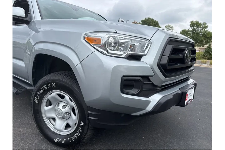 $30800 : Gold Certified2023 Tacoma SR image 7