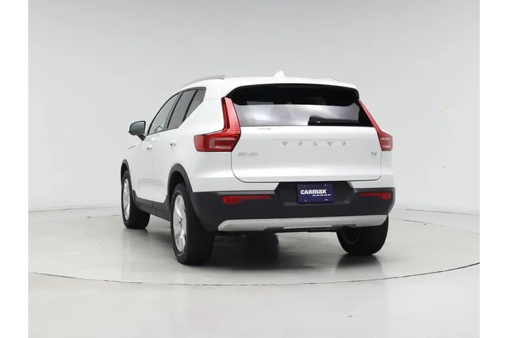 $28998 : Volvo XC40 2022 T4 Momentum image 6