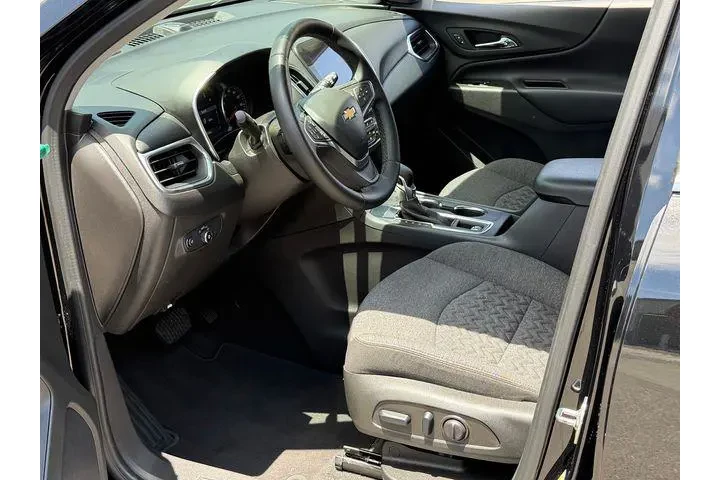 $22988 : Chevrolet Equinox 2024 LT 4d image 8