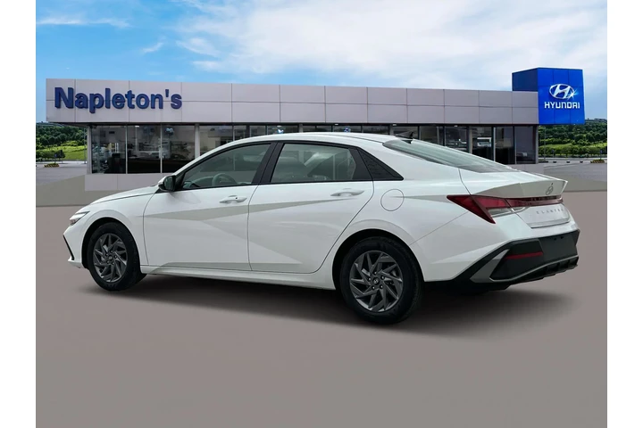 $19000 : Hyundai ELANTRA 2024 SEL 4dr image 4