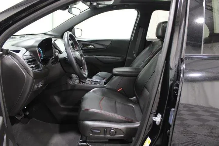 $26911 : Chevrolet Equinox 2024 4x4 R image 3