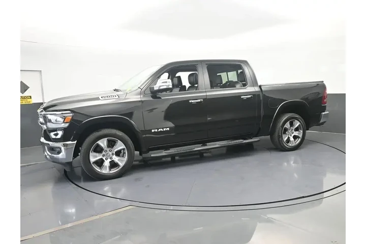 $33000 : Ram 1500 2020 4x2 Laramie 4d image 2