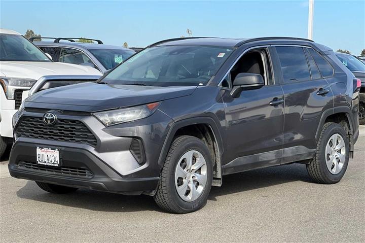 $22998 : RAV4 LE image 10