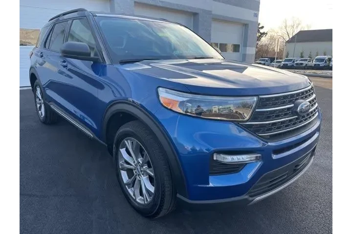 $29925 : Ford Explorer 2022 AWD XLT 4 image 8