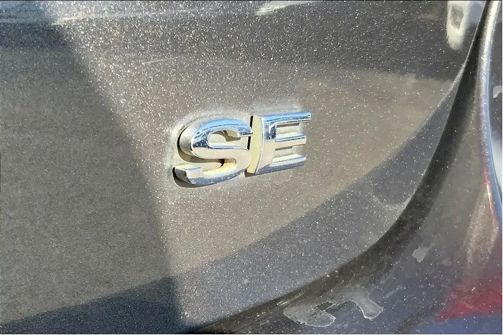 $9998 : Ford Focus 2017 SE 4dr Sedan image 9