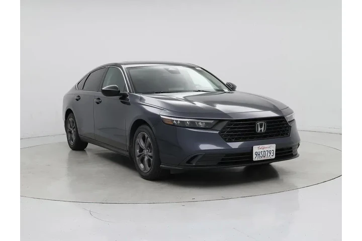 $25998 : Honda Accord 2023 EX 4dr Sed image 1