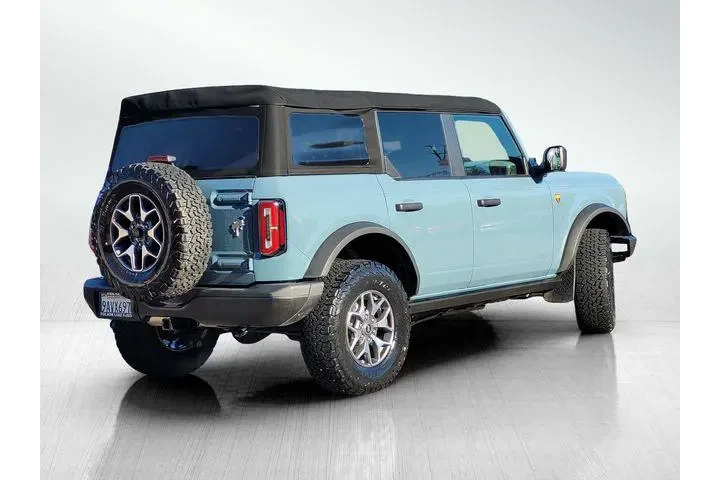 $39607 : Ford Bronco 2022 4x4 Base Ad image 4