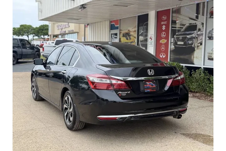 $16499 : 2017 Accord EX image 7