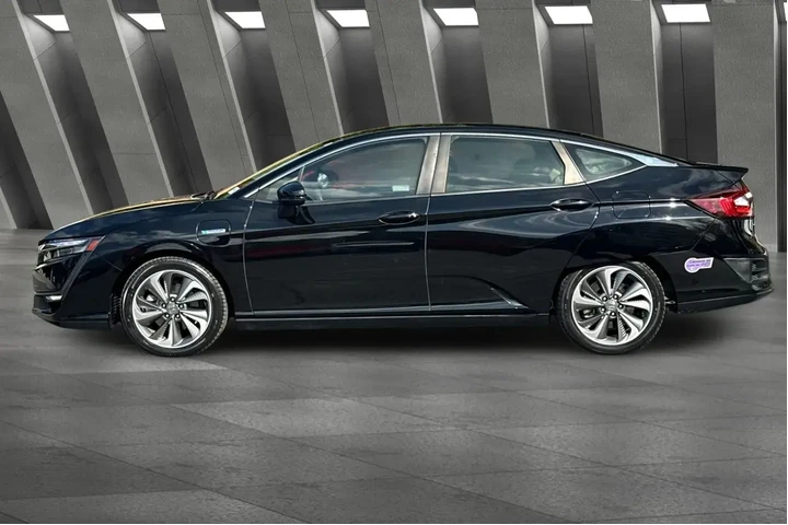 $19000 : Honda Clarity Plug-In Hybrid image 8