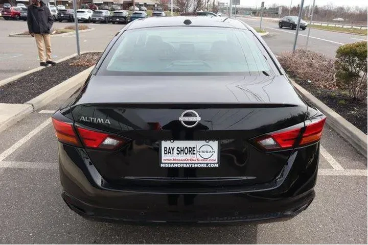 $19732 : Nissan Altima 2025 2.5 SV 4d image 7