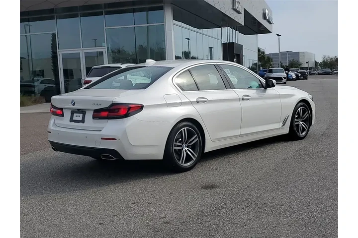 $39931 : BMW 5 Series 2023 530i 4dr S image 5