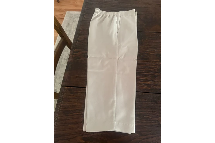 $1000 : Lote de Ropa de nino image 4