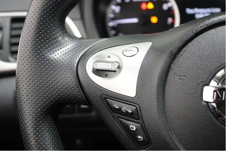 $11917 : Nissan Sentra 2018 S 4dr Sed image 7