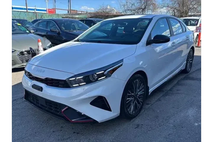 $13995 : Kia Forte 2023 GT-Line 4dr S image 1