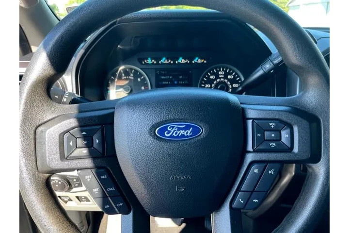 $30995 : 2020 F-150 XL SuperCrew 6.5-f image 10